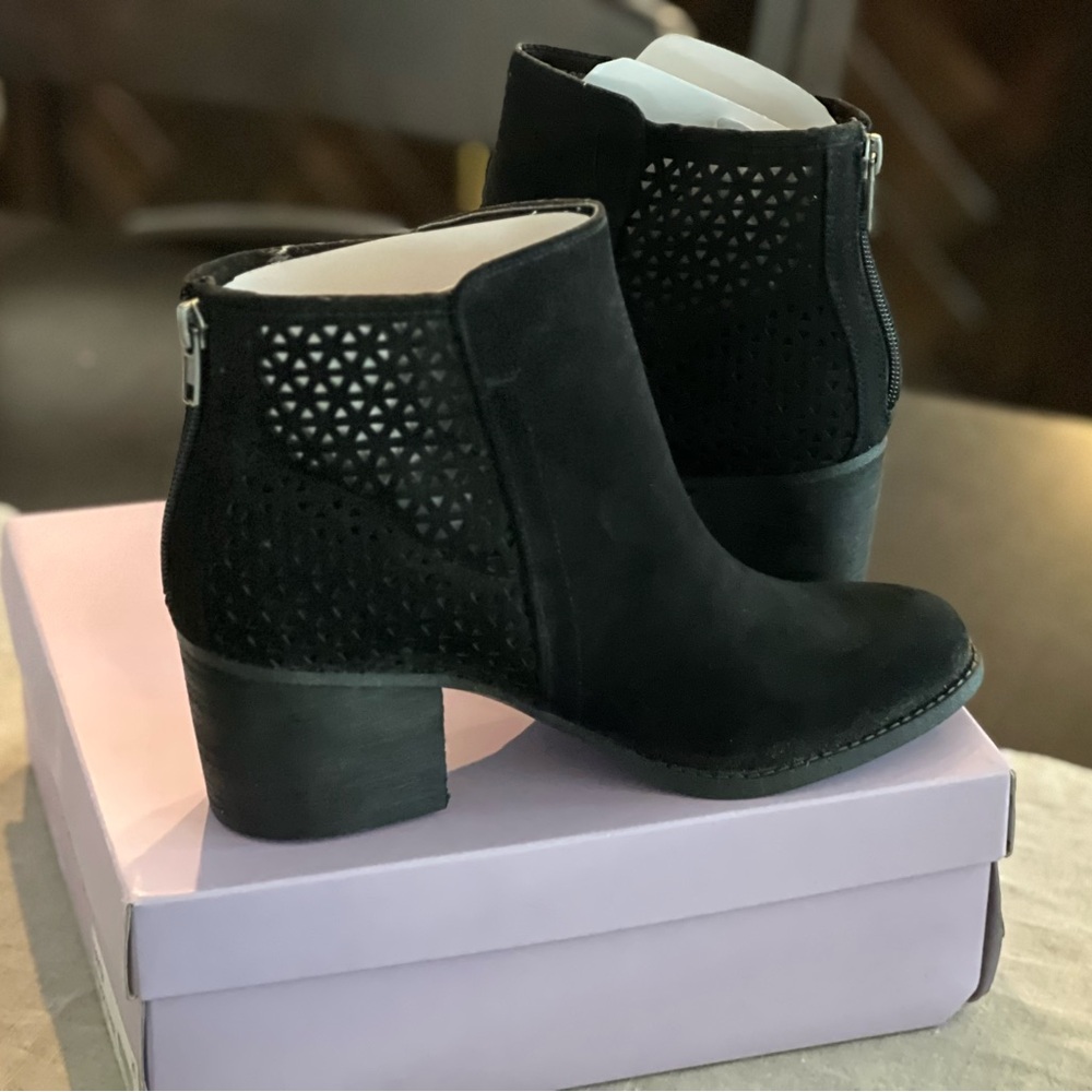 NEW IN BOX MADDEN GIRL FAYTH Black Fabr SZ 9